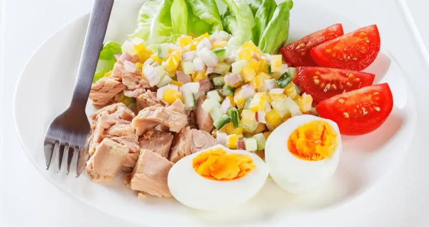  آیا تن ماهی چاق میکنه
